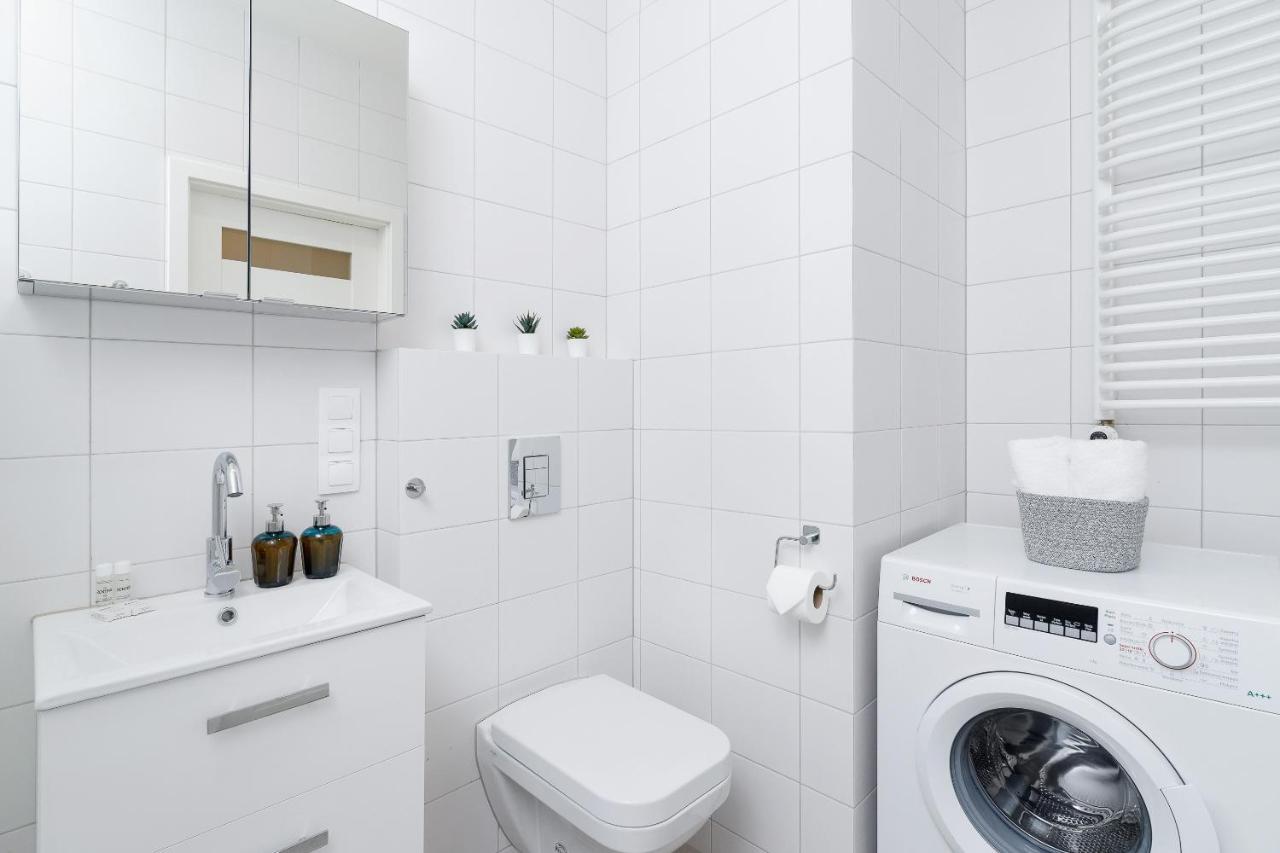 Apartments Cracow Rakowicka By Noclegi Renters Красков Екстериор снимка